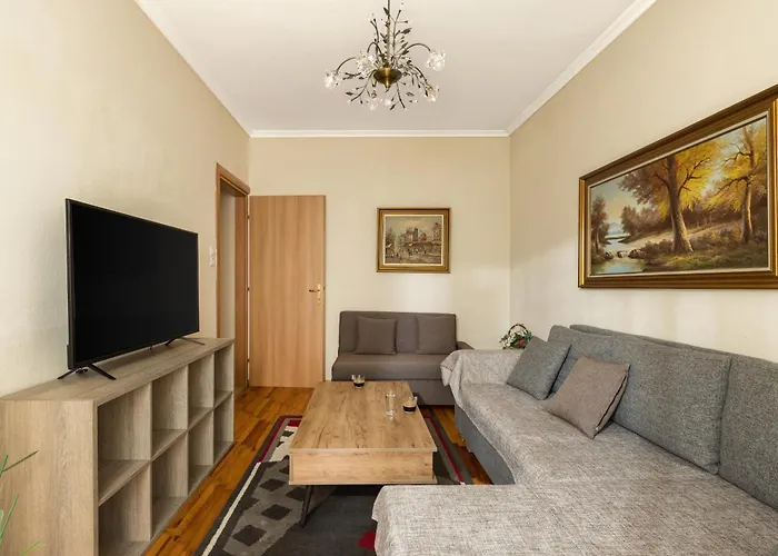 Brothershouse * 테살로니키